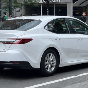 Toyota Camry 2023