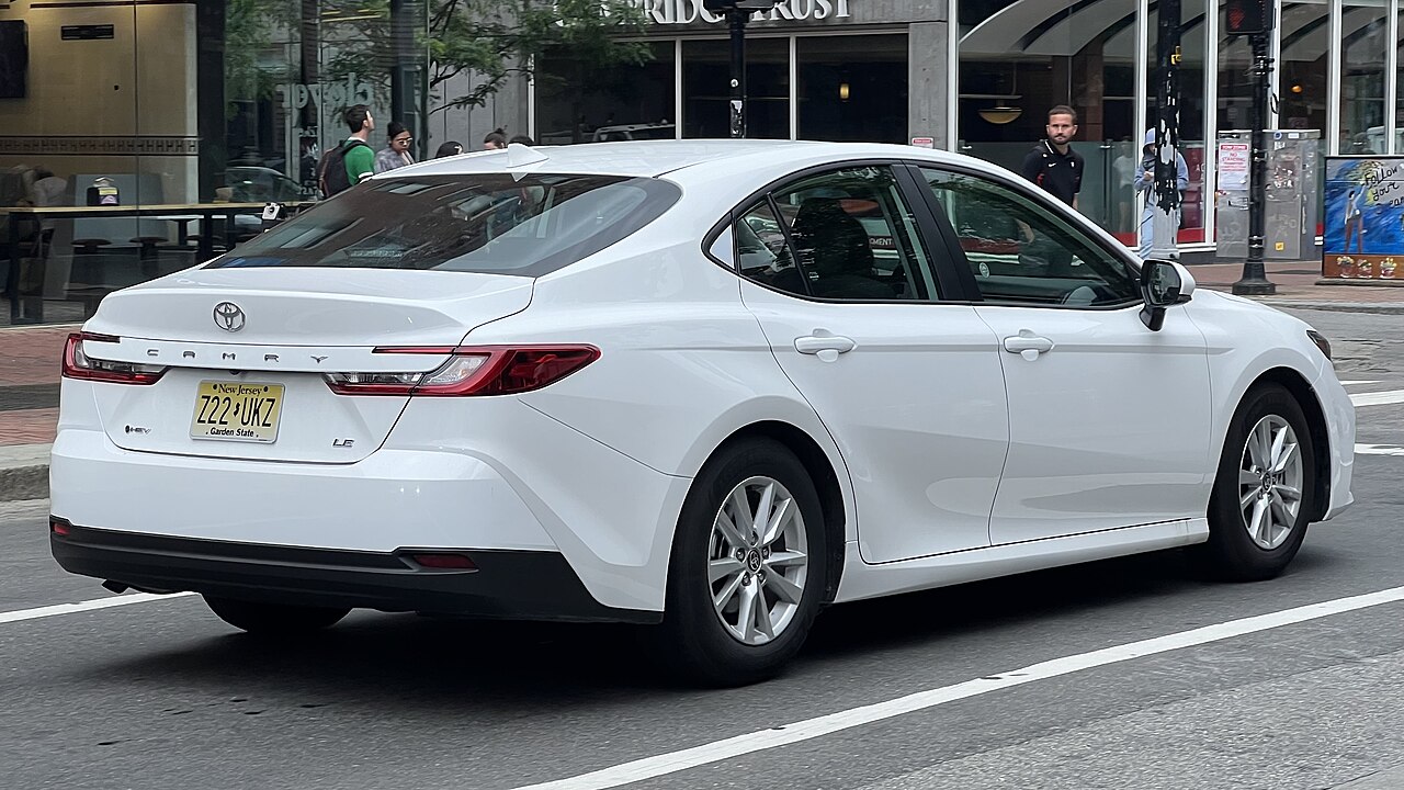 Toyota Camry 2023