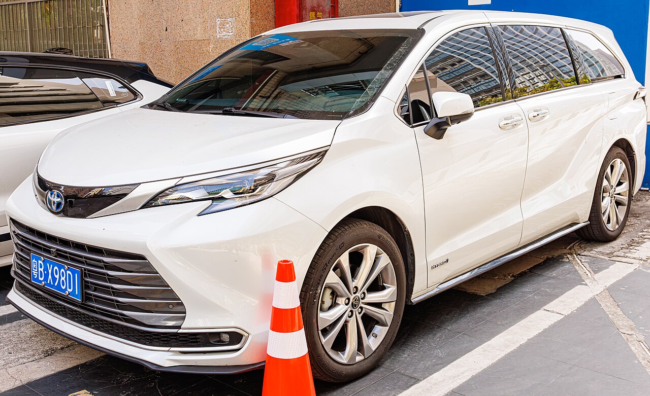 Toyota Sienna 2022